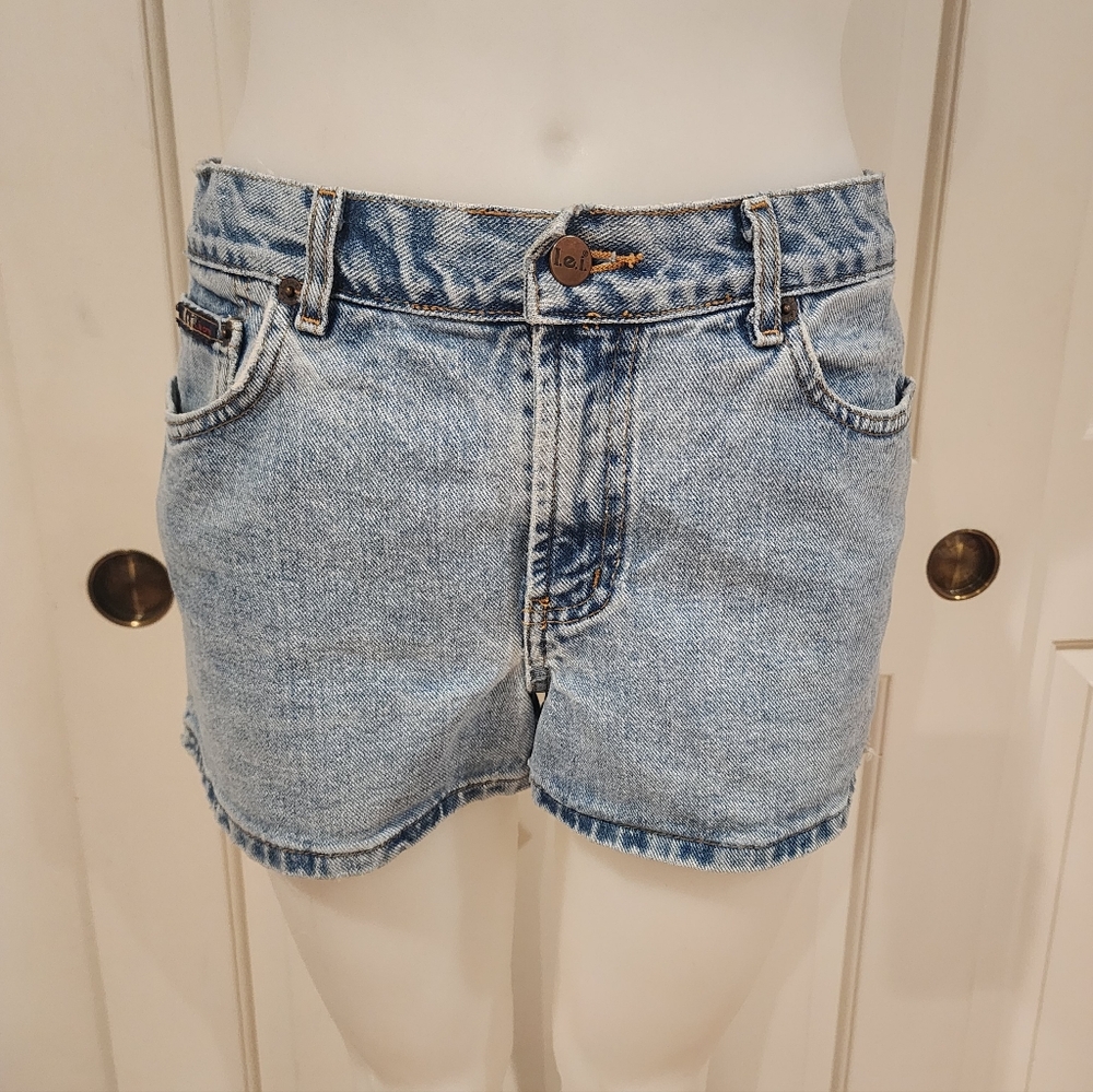 Y2K Vintage Light Wash Distressed l.e.i Denim Jean Shorts 90's 2000's Lei